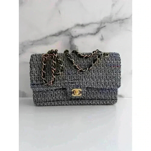 Chanel medium size blue tweed double flap bag - Picture 11 of 11